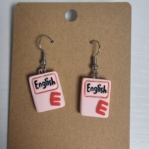 Pink English‎ Book Earrings Nwot